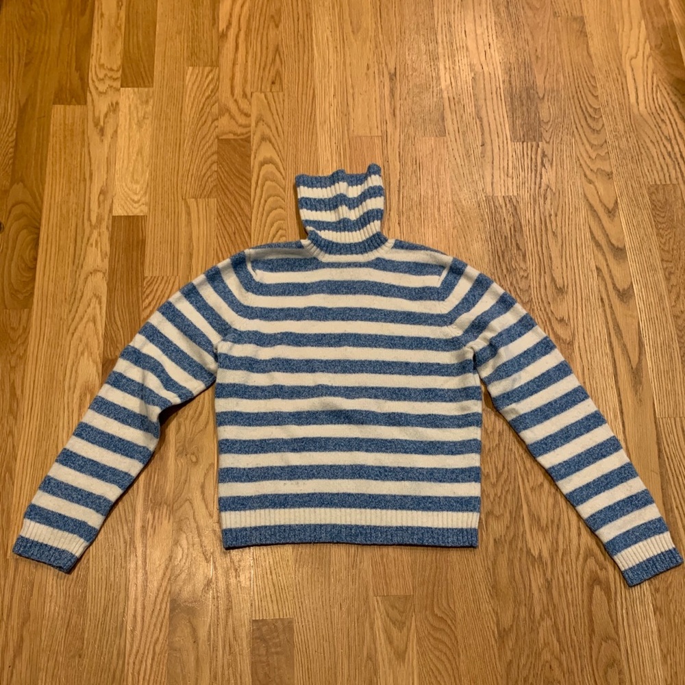 Abercrombie & Fitch Sweater